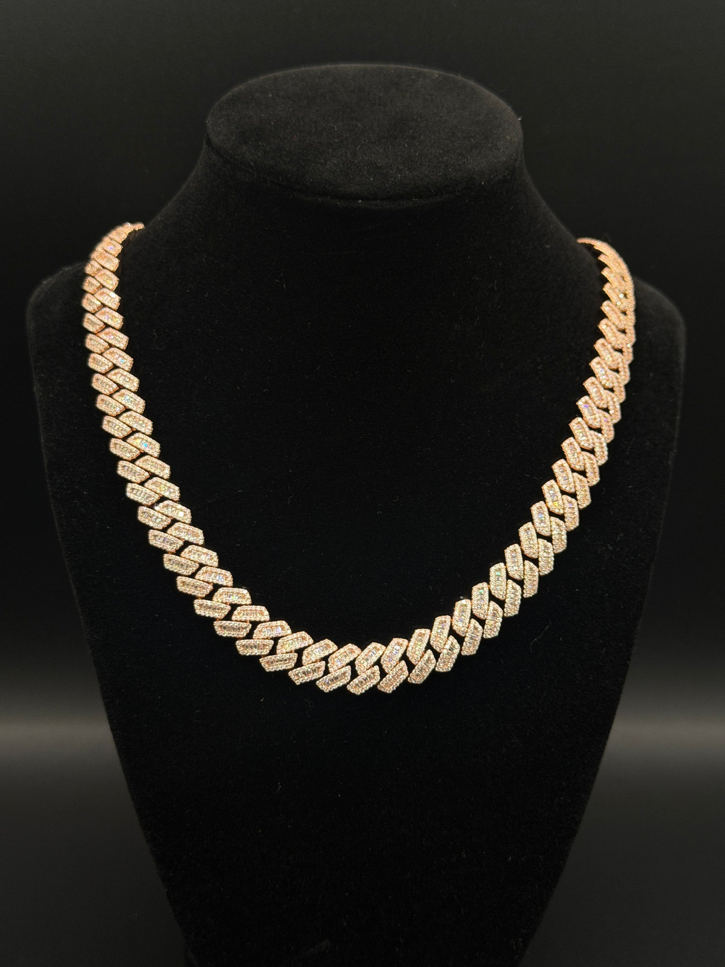 Cuban Chain With Baguettes 13mm