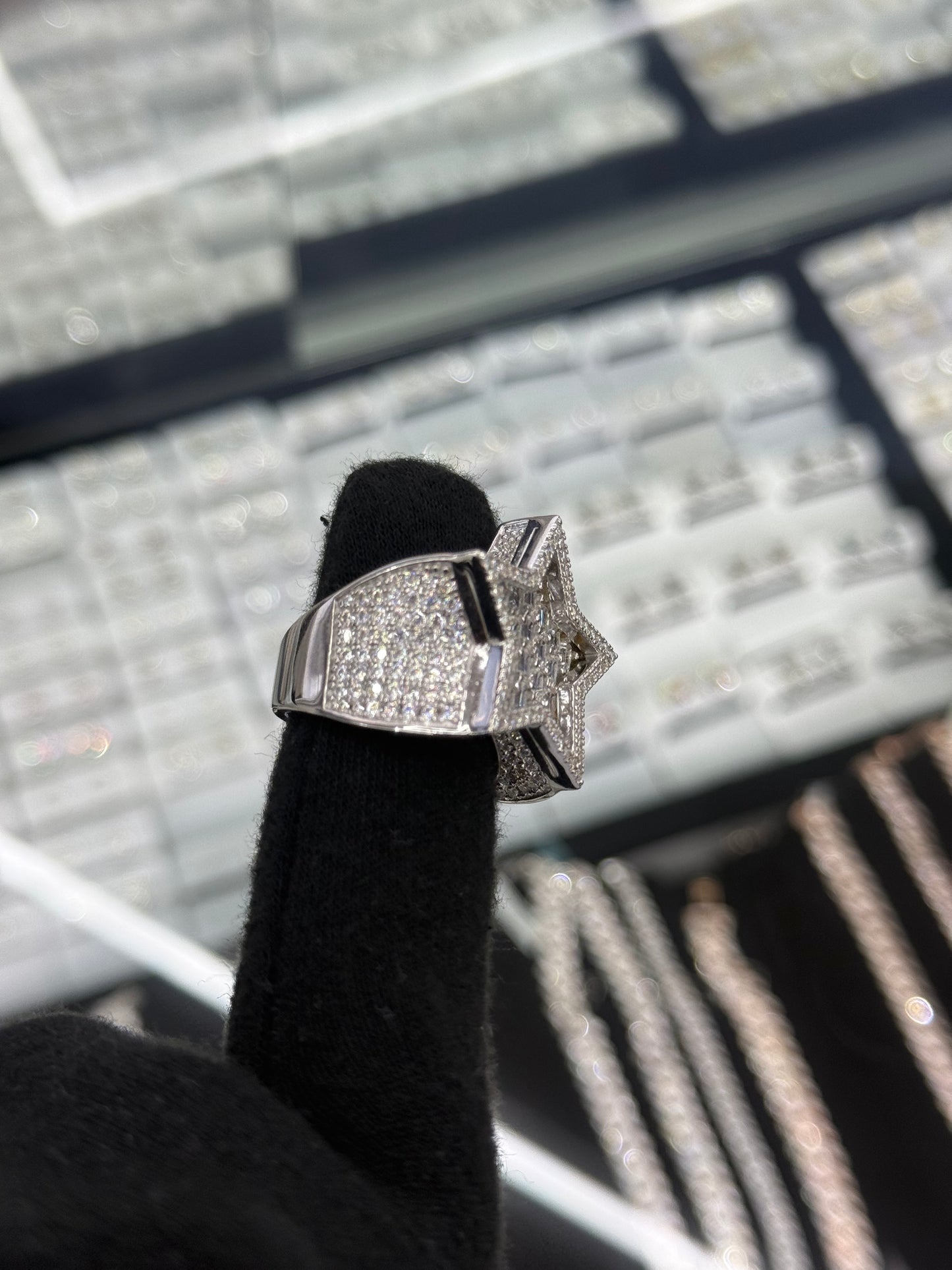 Star ring