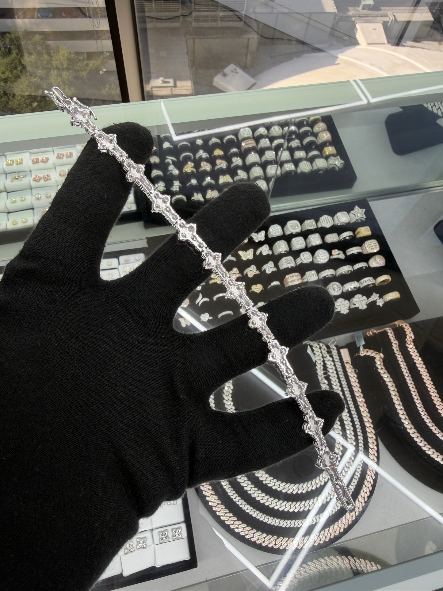 Cross Bracelet 4mm