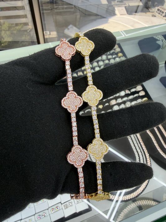 Tennis Clover Bracelet (Iced Out) 3MM