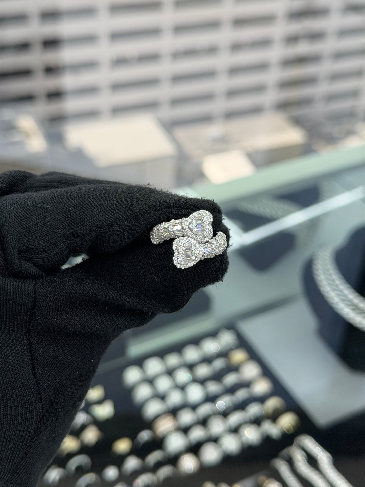 Women Double Heart Ring (Baguette Pattern)