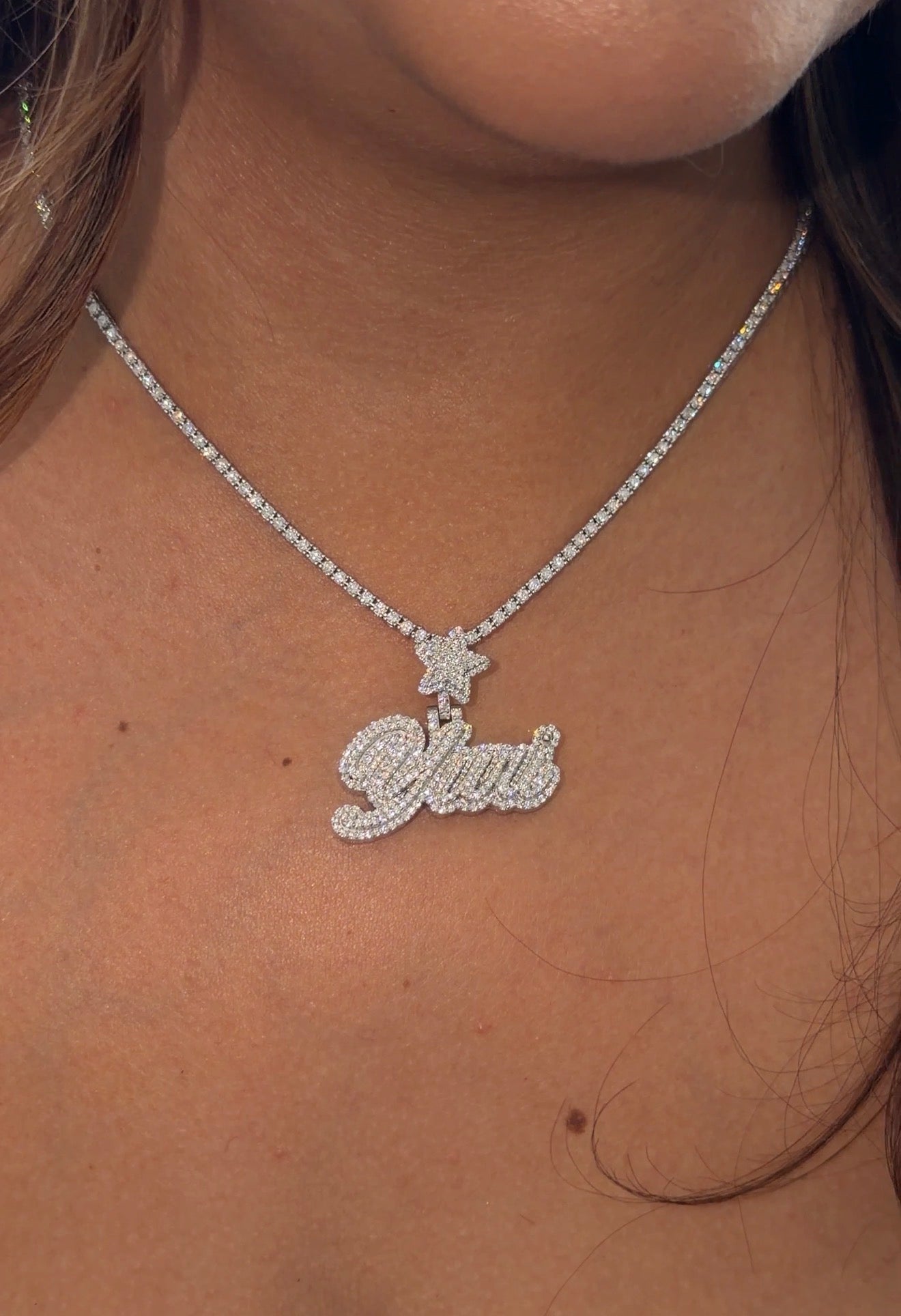Name lia pendant custom